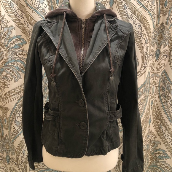 Lightweight gray jacket, hood with hearts 💕 - Picture 3 of 8